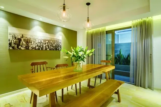 Nhà phố hiện đại đẹp và thoáng nổi bật giữa dãy phố quy hoạch 3