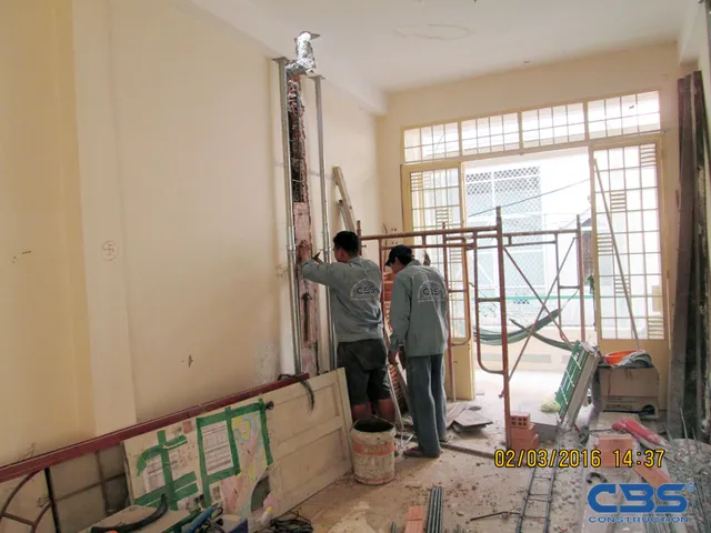 Xây dựng mới nhà chị Thư, Cư Xá Đô Thành, Quận 3 — thi công