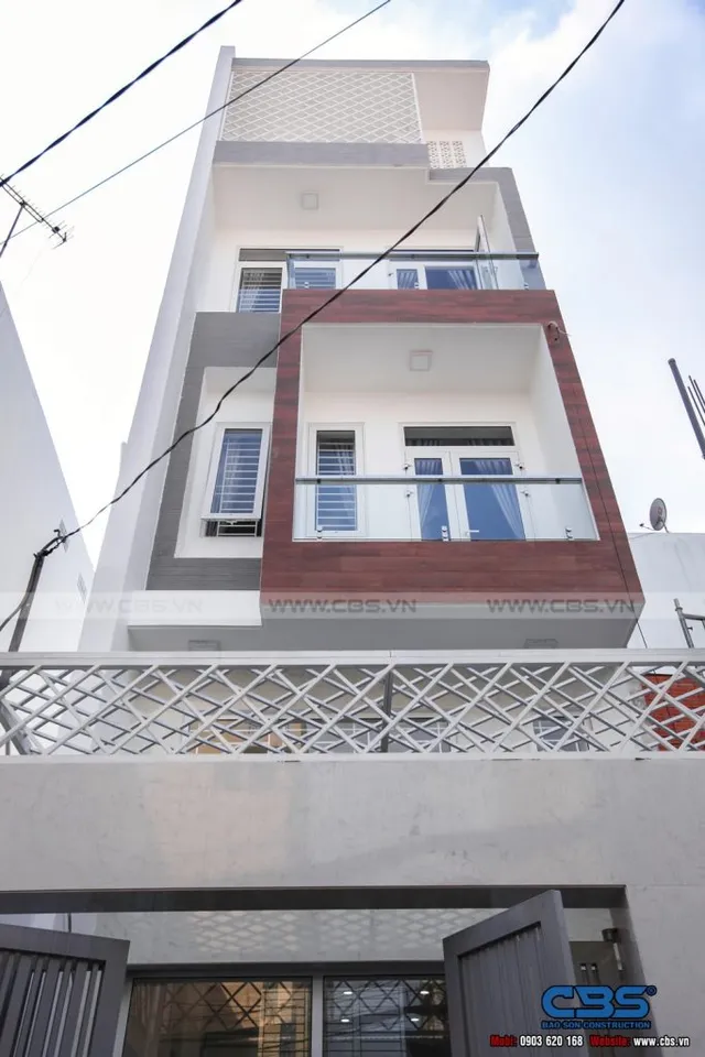Xây dựng mới nhà cô Hương, Quận 11 — thi công